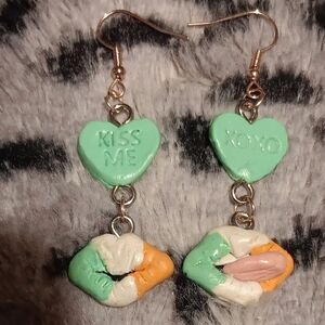 Charming Heart and Lips Dangle Earrings